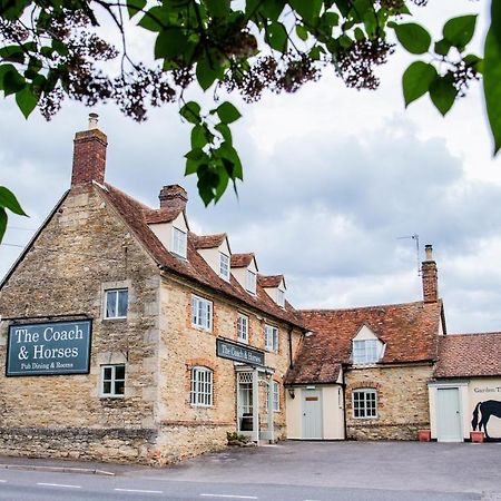 The Coach And Horses Hotel Garsington Exterior photo